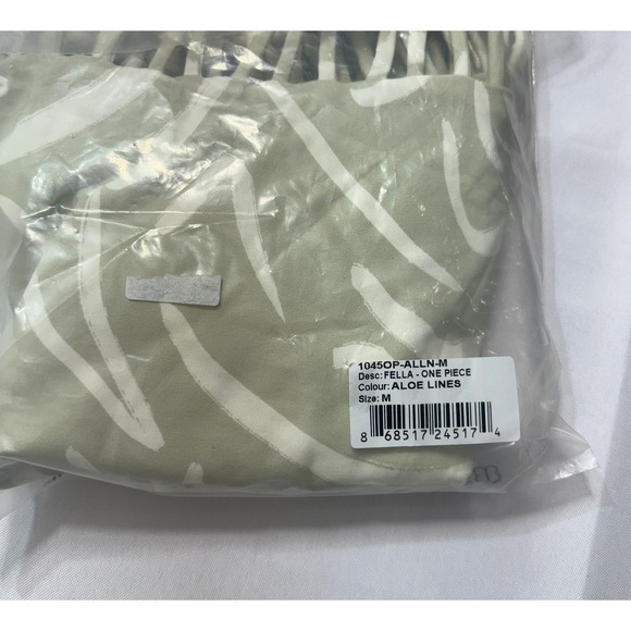 Stone Fox FP NWT Swim Fella Aloe Lines One Piece‎ Swim Size Medium MSRP $220 - Picture 4 of 4